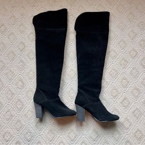Over The Knee Suede Heeled Boots by Kimchi Blue Size 8.5